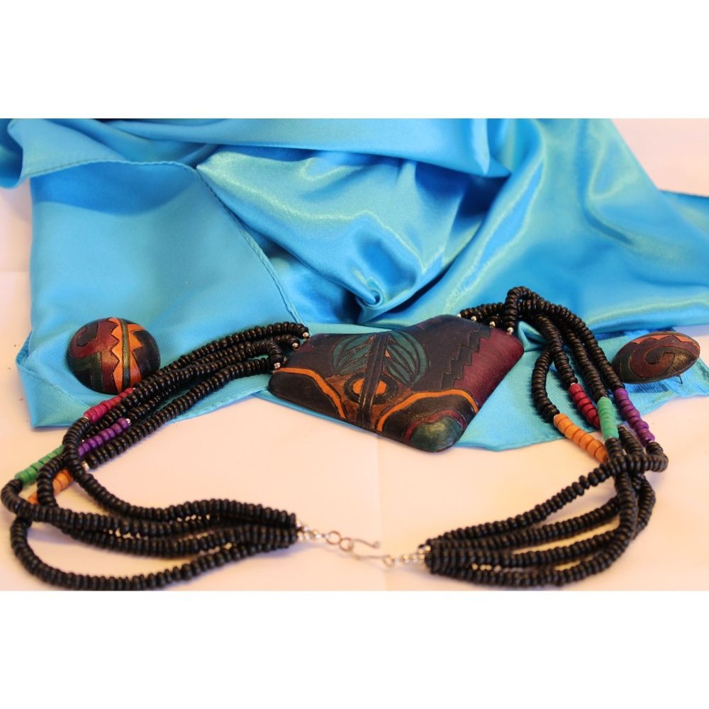 Fashion Womans Jewelry Costume Jewelry necklace and earrings